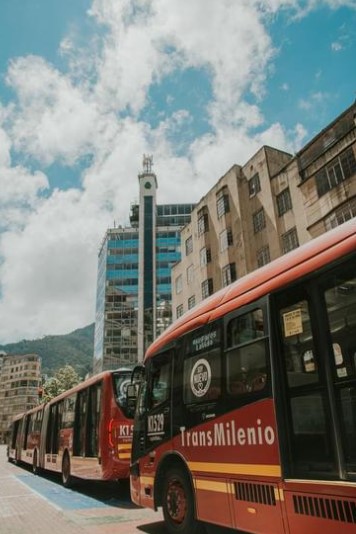 Consultorio odontológico en Bogotá, Colombia - Dra. Carolina Gil - Cirujana maxilofacial - transporte